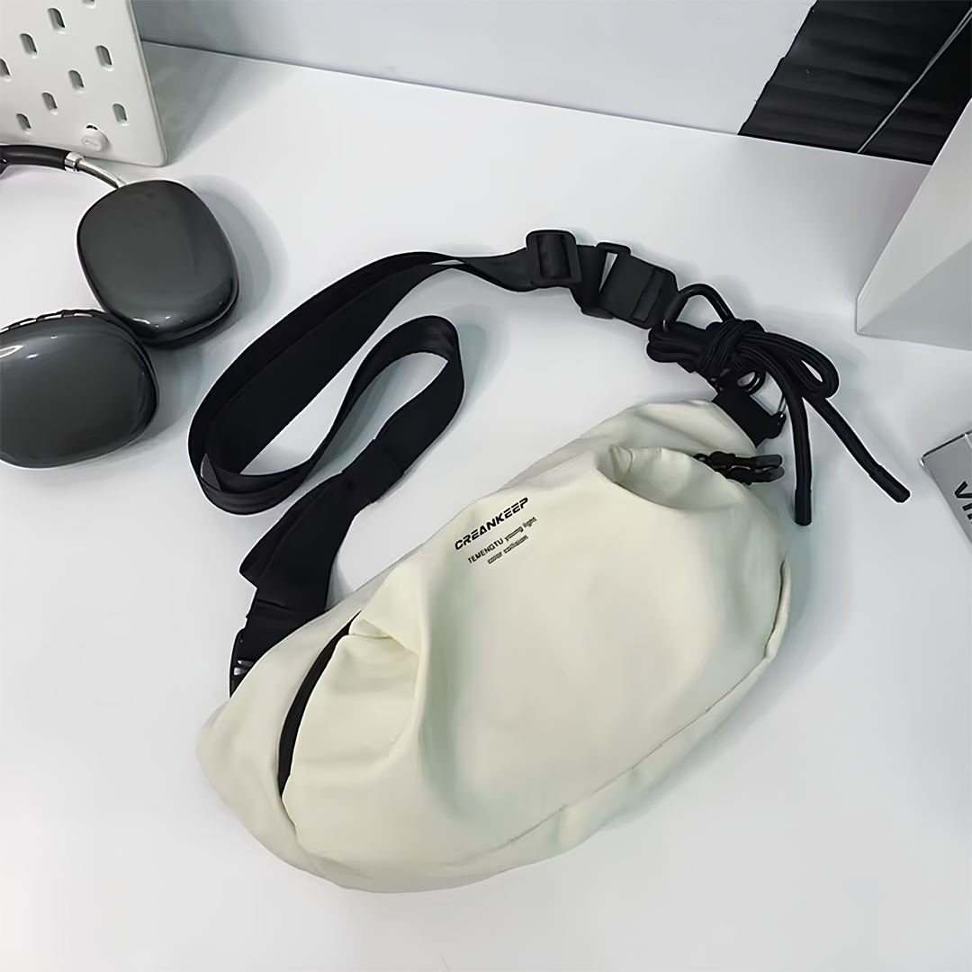 Cavaliere Multi-Pocket Bag