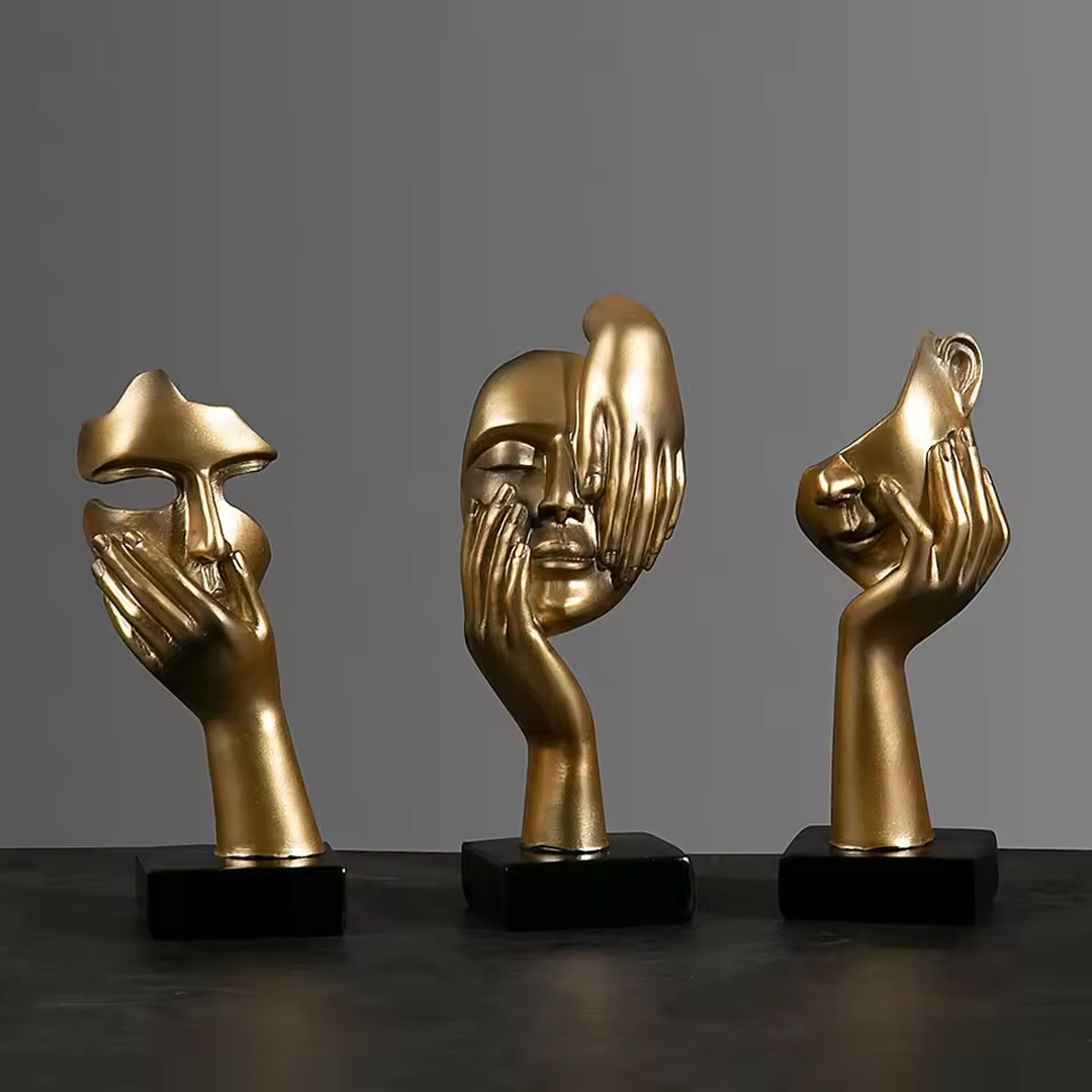 Echo of Faces Ornament
